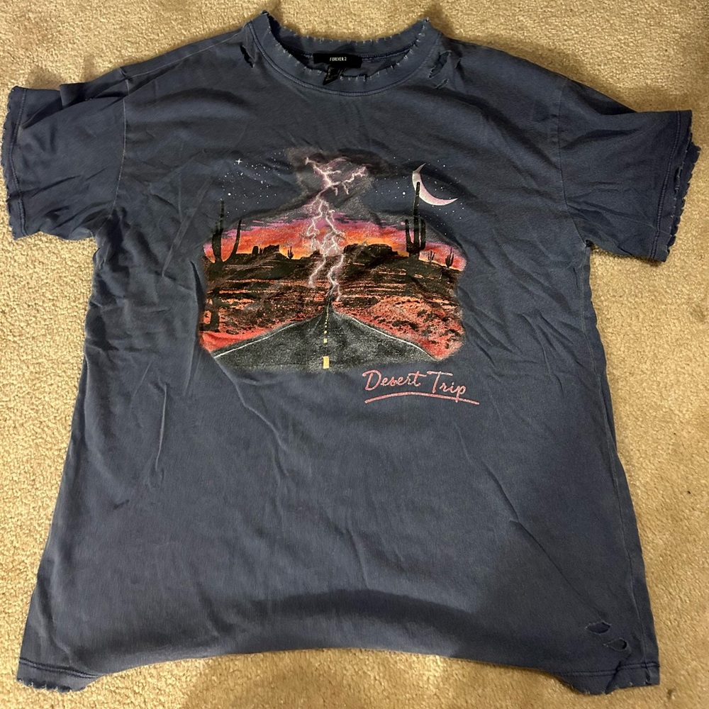 I am selling this slightly oversized t-shirt from Forever 21!